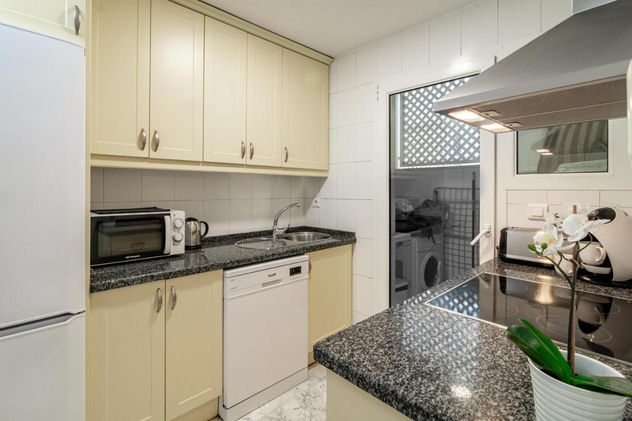 Pr45- Beach Front Apartment Puerto Banus Marbellac Extérieur photo