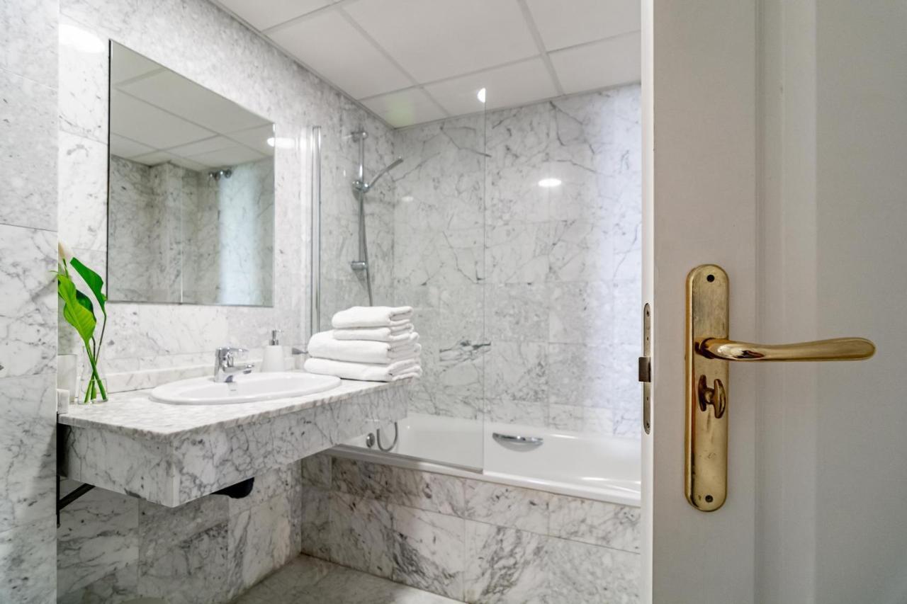 Pr45- Beach Front Apartment Puerto Banus Marbellac Extérieur photo